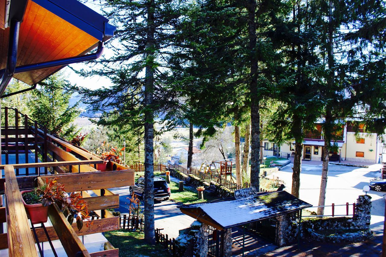 פסקאסרולי Hotel Orso Bianco מראה חיצוני תמונה